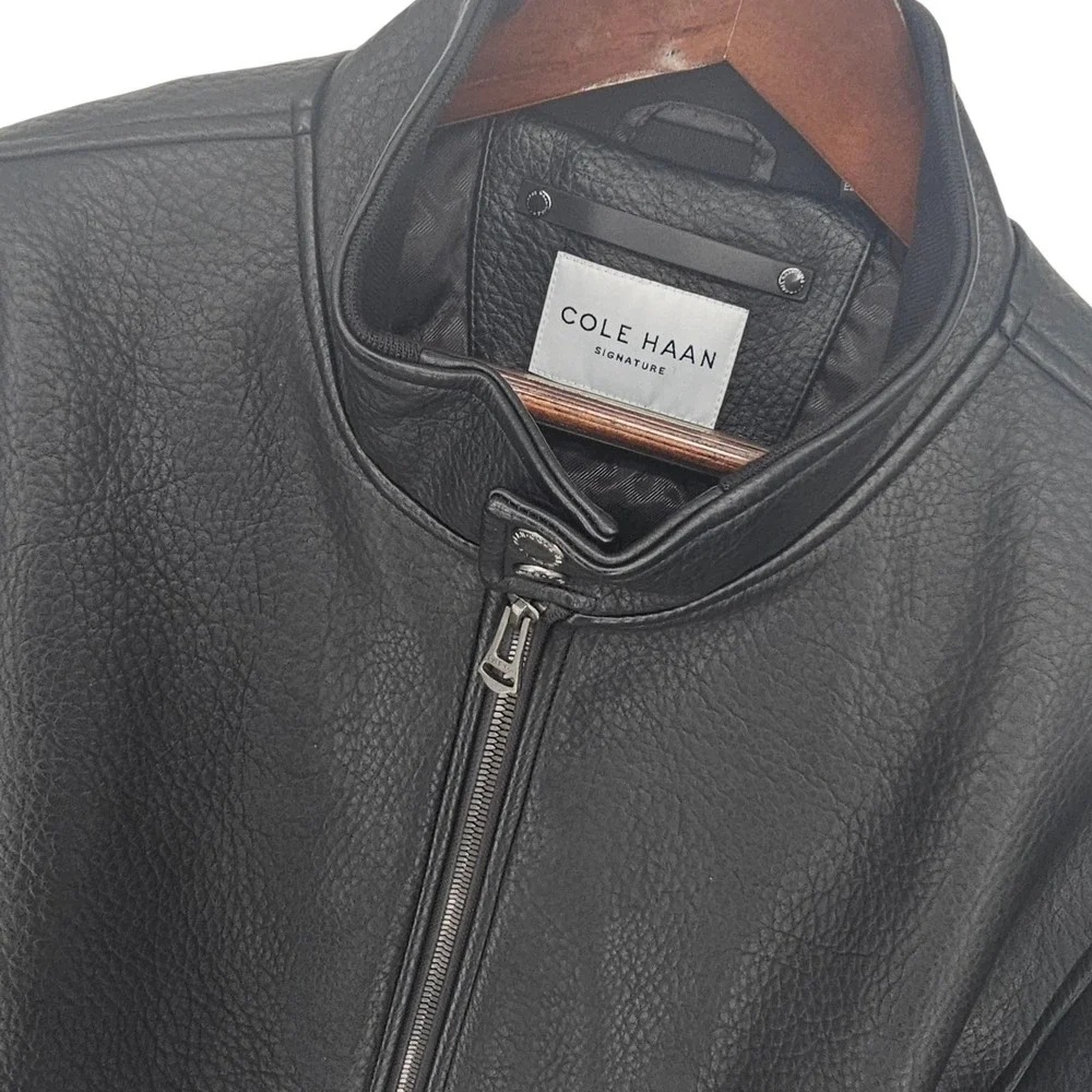 Cole Haan Signature Black Faux Pebbled Leather Bomber Jacket Mens XL Quilt Lined